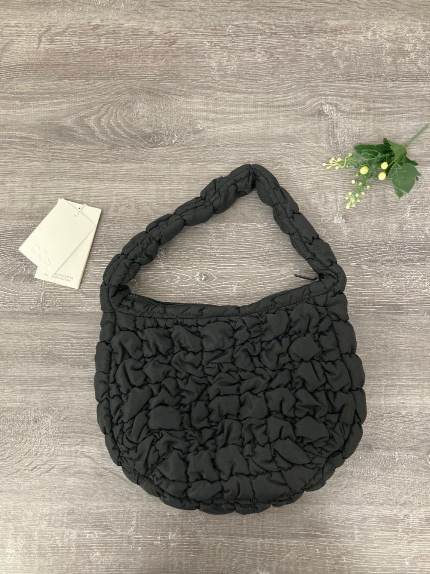 코스 퀼티드 클라우드 미니백 | 크로켓