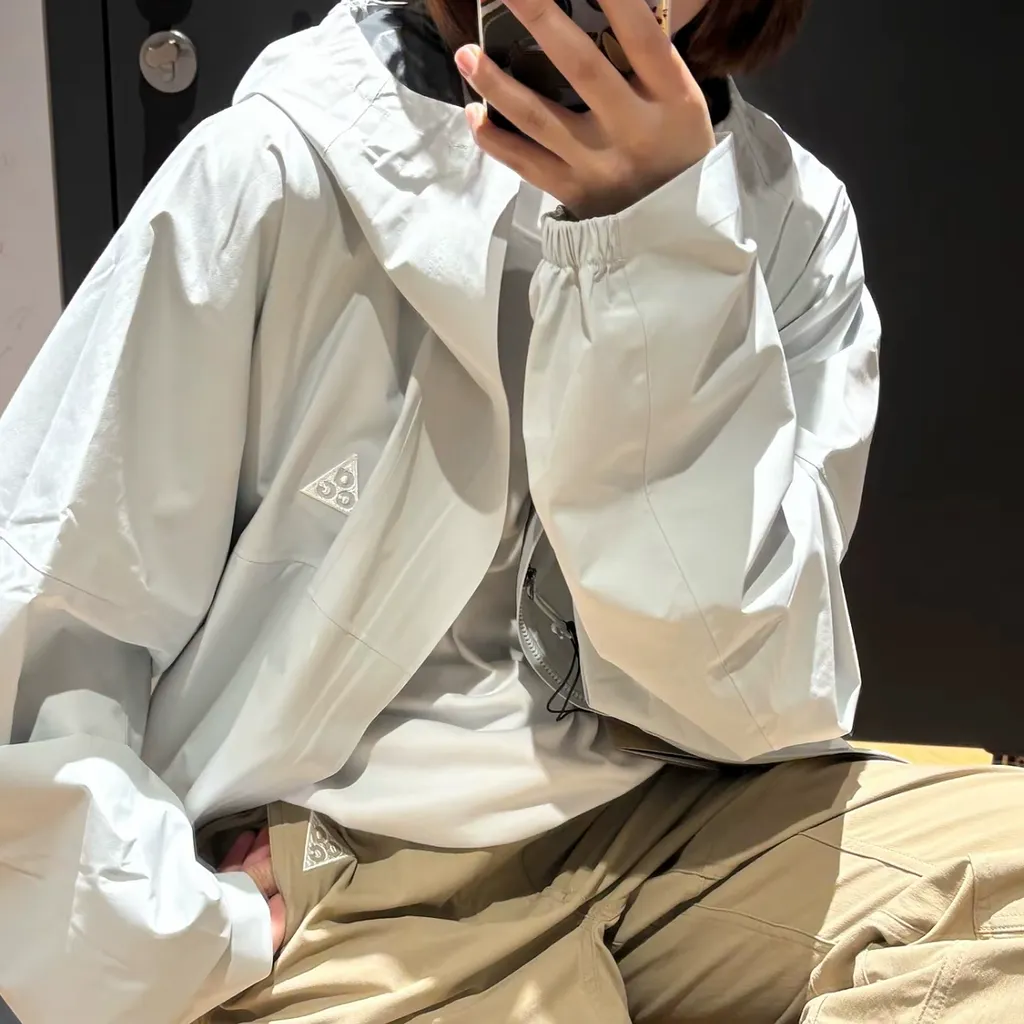 무료항공특송) 나이키 ACG 스톰핏 ADV 케스케이드 레인 풀 집 자켓 포톤 더스트 아시아핏 DV9416-025