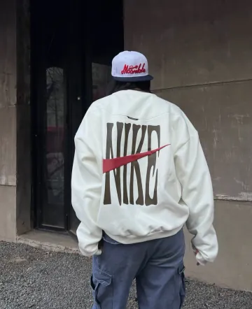 나이키 스탠다드 이슈 세르마핏 안감 플리스 트레이닝 긴팔 맨투맨 화이트 IQ3819-133