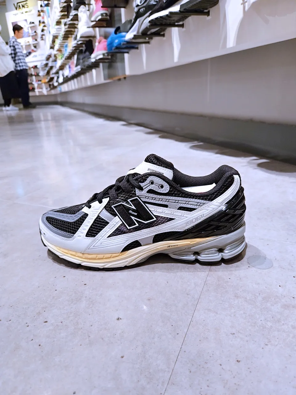 New Balance U1906N 27.5 New Balance】U1906N（スニーカー）｜New