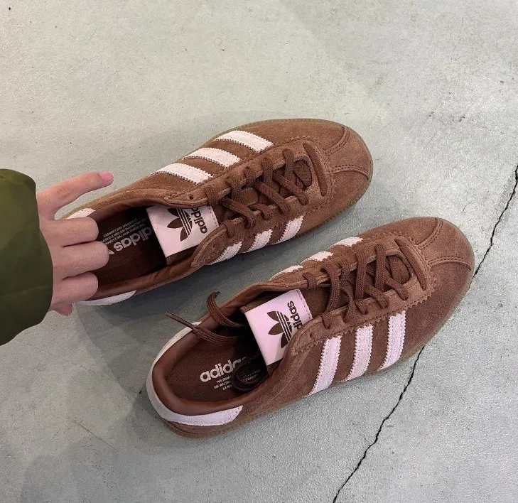 아디다스 버뮤다 운동화 프리러브 브라운 샌디 핑크 JH9088