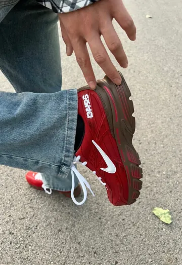 나이키 이니시에이터 394055-100 레드 공용