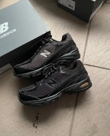 뉴발란스 509 블랙 U509A1 도희 김 콜라보 운동화