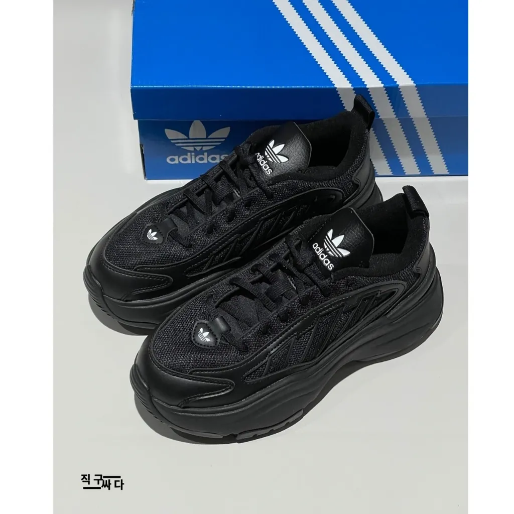 [리셀가 잡아dream] 아디다스 Adidas 오즈가이아 블랙 화이트 2컬러 IG6045 JQ4110 IG6047