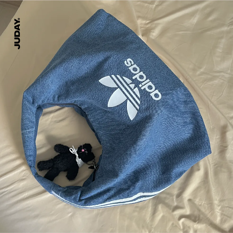 아디다스 오리지널스 데님 스포츠백 클라우드백 유니폼 블루 블랙 IX7693 IX7694