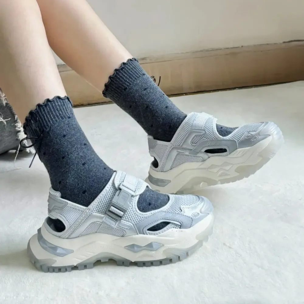 [해외] 휠라 퓨전 트레킹 아쿠아 메리제인 샌들 슈즈 실버 T12W521703F-GA