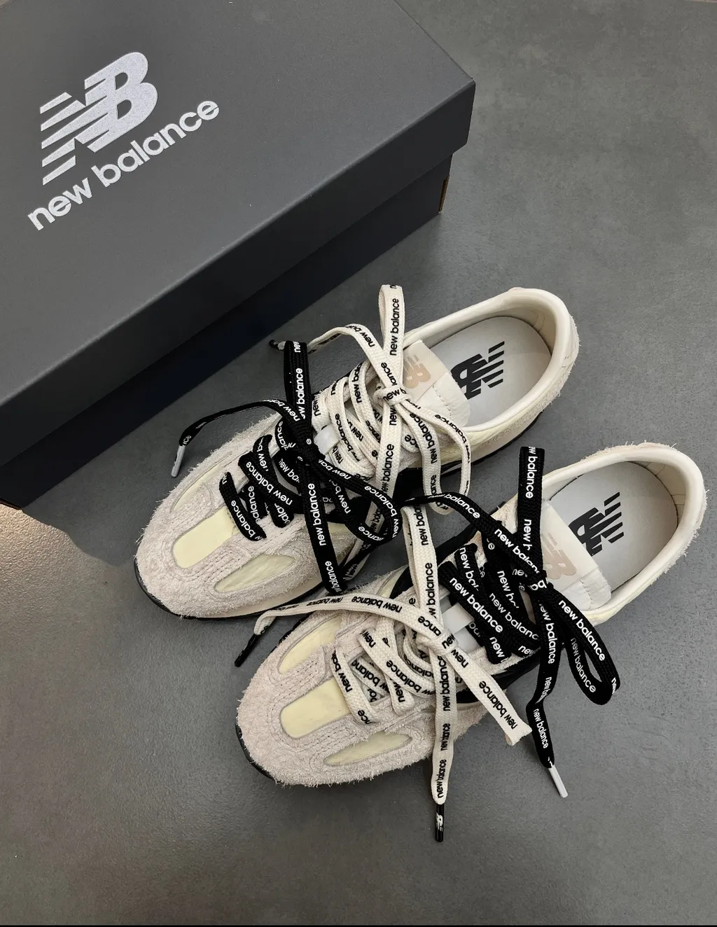 뉴발란스 471 남여공용 운동화 크림 블랙 U471AM