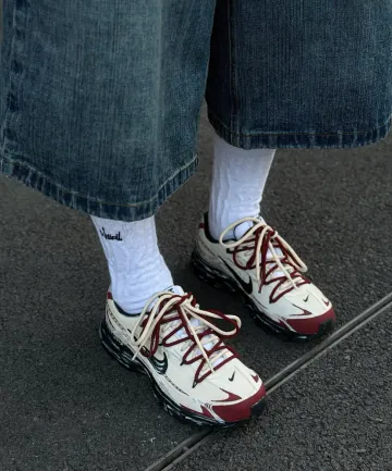 나이키 공용 이니시에이터 커스텀 운동화 레드 멀티 슈레이스