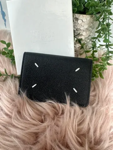 메종 마르지엘라 스티치 그레인 플랩 카드 지갑 BLACK S55UI0299 P0399 T8013