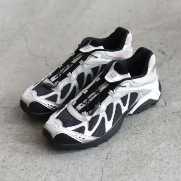 살로몬 XT-위스퍼 블랙 실버 바닐라 아이스 L49226100