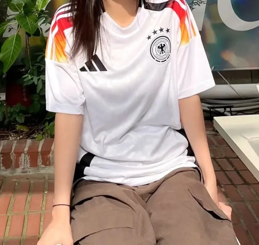 아디다스 독일 2024 레플리카 홈 유니폼 반팔 져지 티셔츠 IP8139