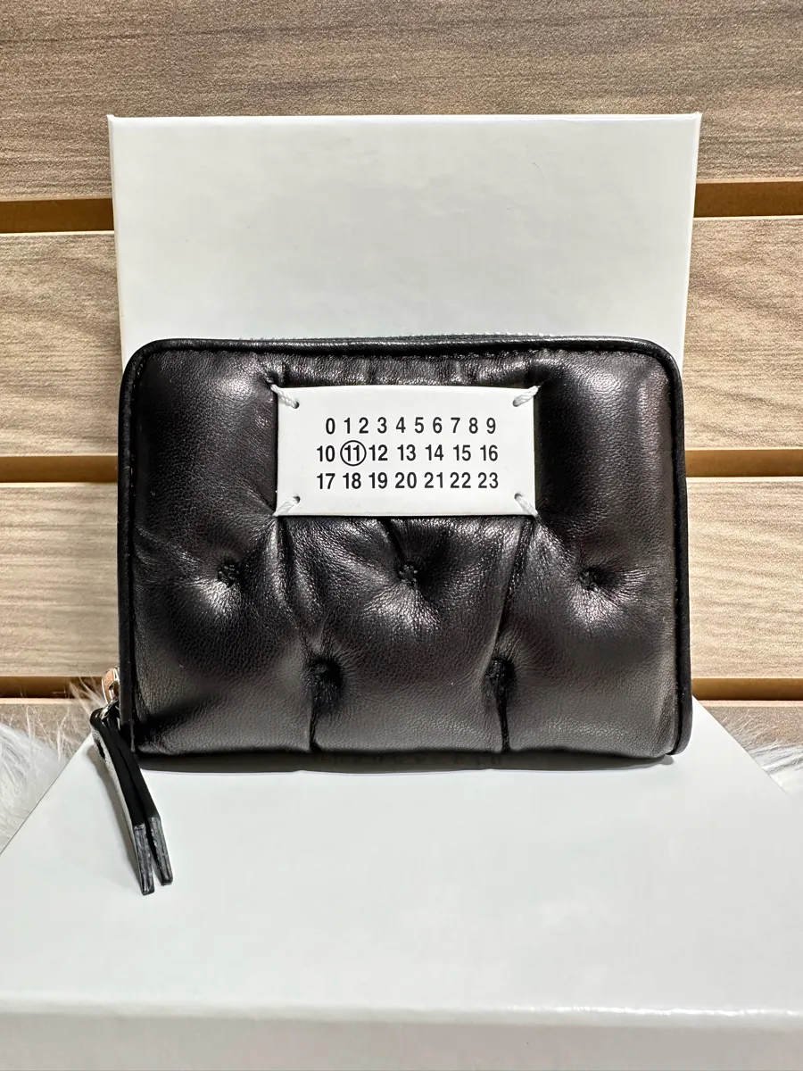 메종 마르지엘라 글램슬램 코인홀더 SA1VX0018 P6434 | 크로켓