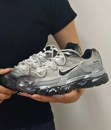 나이키 이니시에이터 커스텀 운동화 남녀공용 블랙 그레이