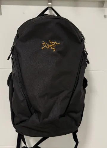 [최저가도전/무료배송/관부가세포함] 아크테릭스 맨티스 26 블랙 백팩 등산 가방 9825