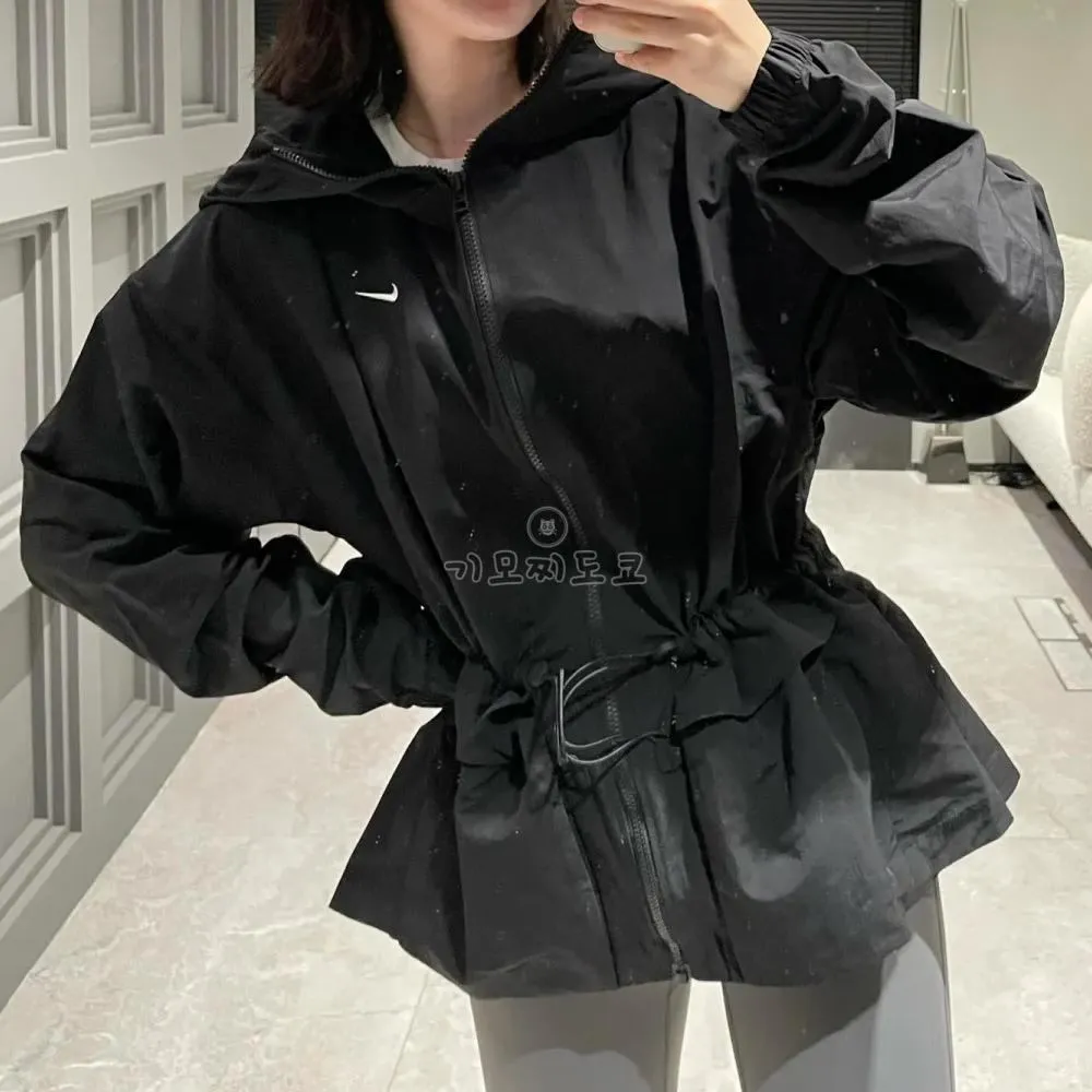 나이키 우먼스 에브리씽 우븐 오버사이즈 후드 바람막이 자켓 블랙 FN3670-010