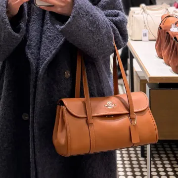 코치 브리짓 플랩 숄더백 CDB05