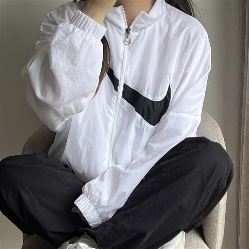 나이키 빅 스우시 에센셜 우븐 여성 바람막이 자켓 화이트 DX5865-100