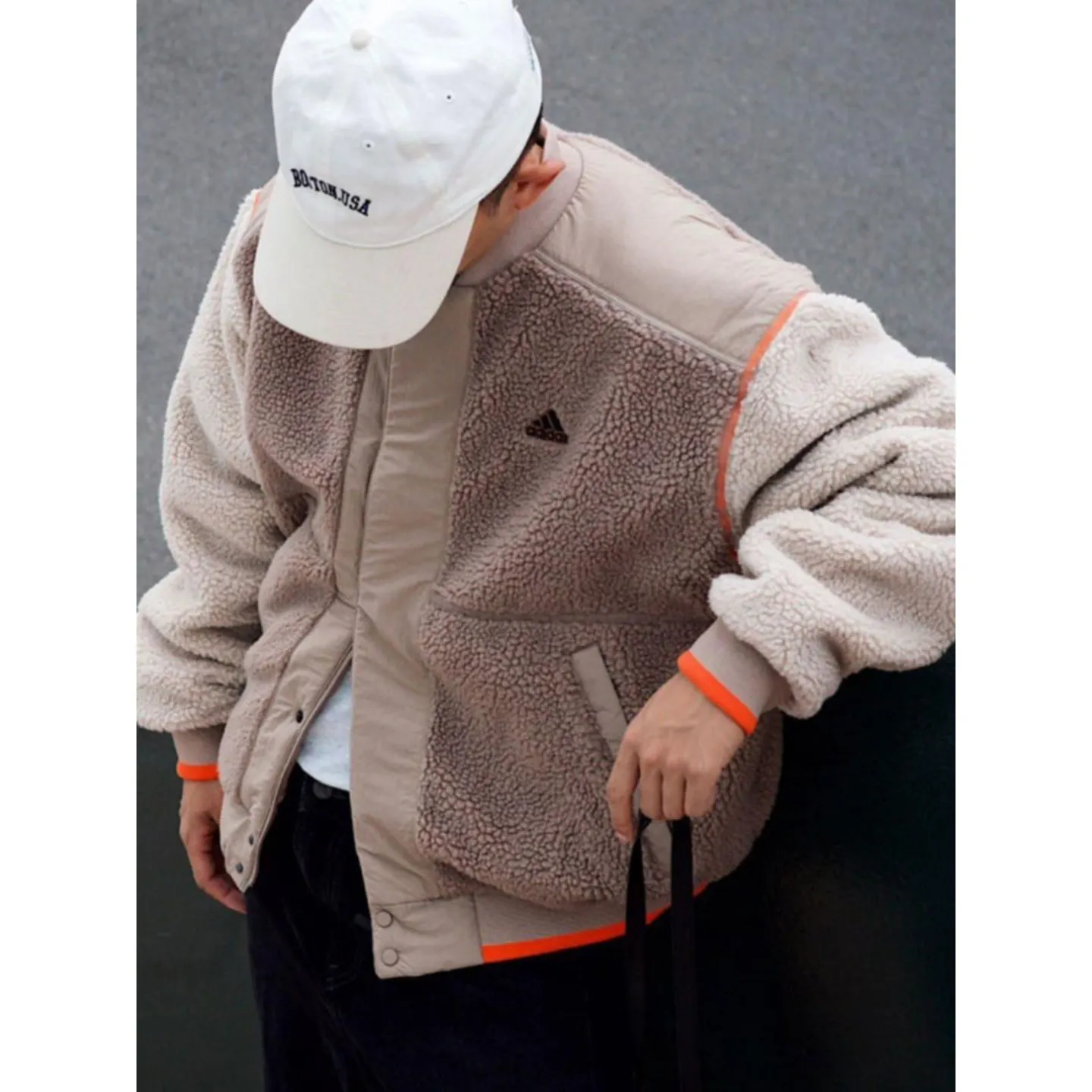 아디다스 컬리지에이트 패디드 후리스 뽀글이 자켓 카키 블랙 IL8918 IL8919