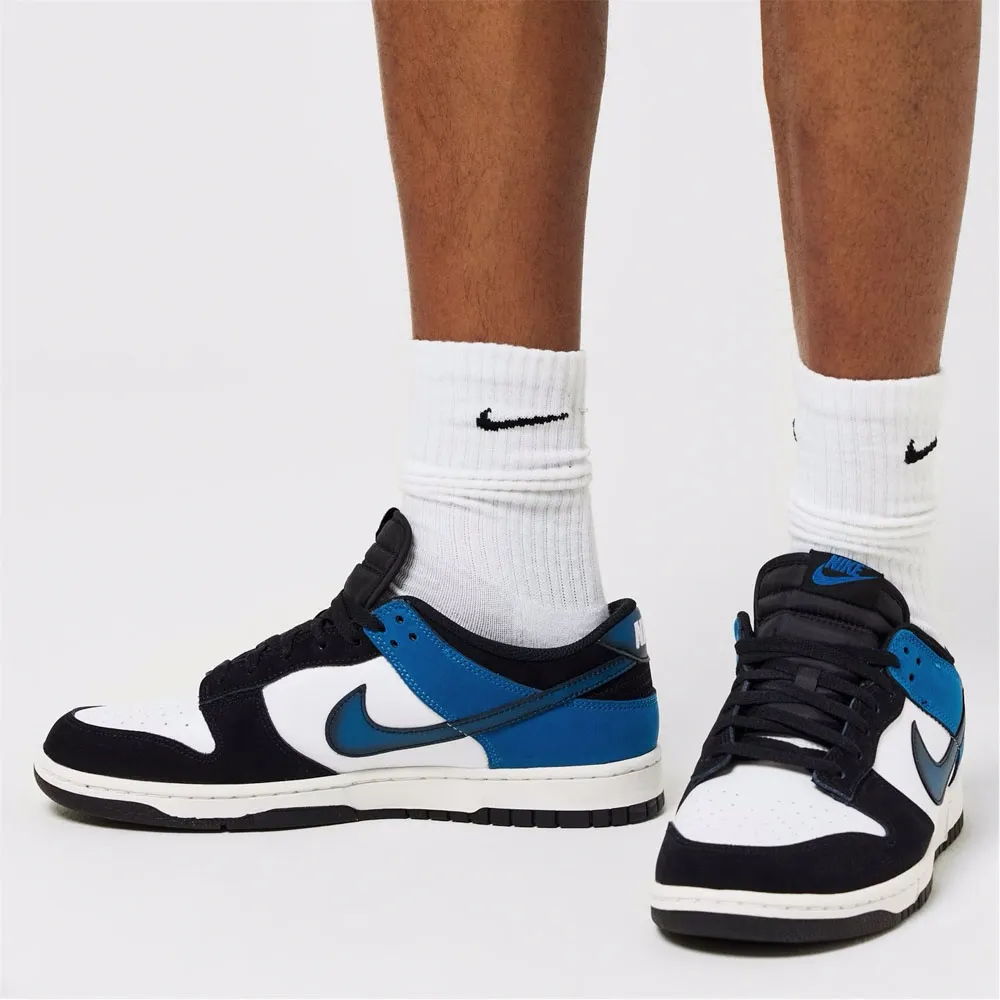 나이키 덩크 로우 레트로 서밋 화이트 인더스트리얼 블루 FD6923-100