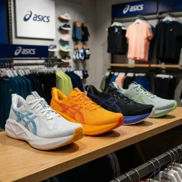 아식스 노바블라스트5 남성 런닝화 마라톤화 1011B974