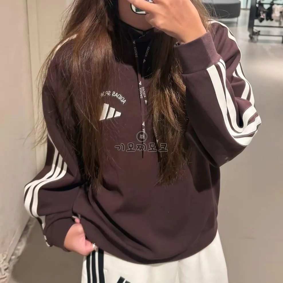 아디다스 우먼스 스포츠웨어 소프트 더블 니트 후디 후드 티셔츠 브라운 KC0033