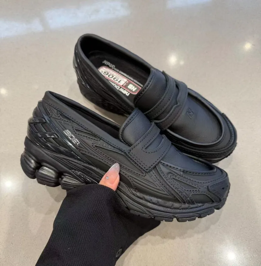 뉴발란스 1906L 페니 로퍼 운동화 구동화 블랙 레더 U1906LBN