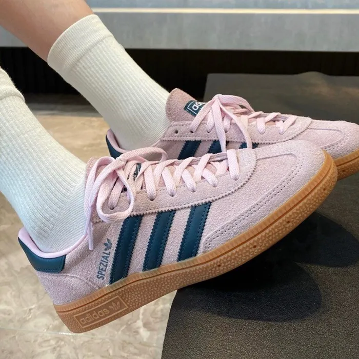 아디다스 스페지알 핸드볼 클리어 핑크 IF6561