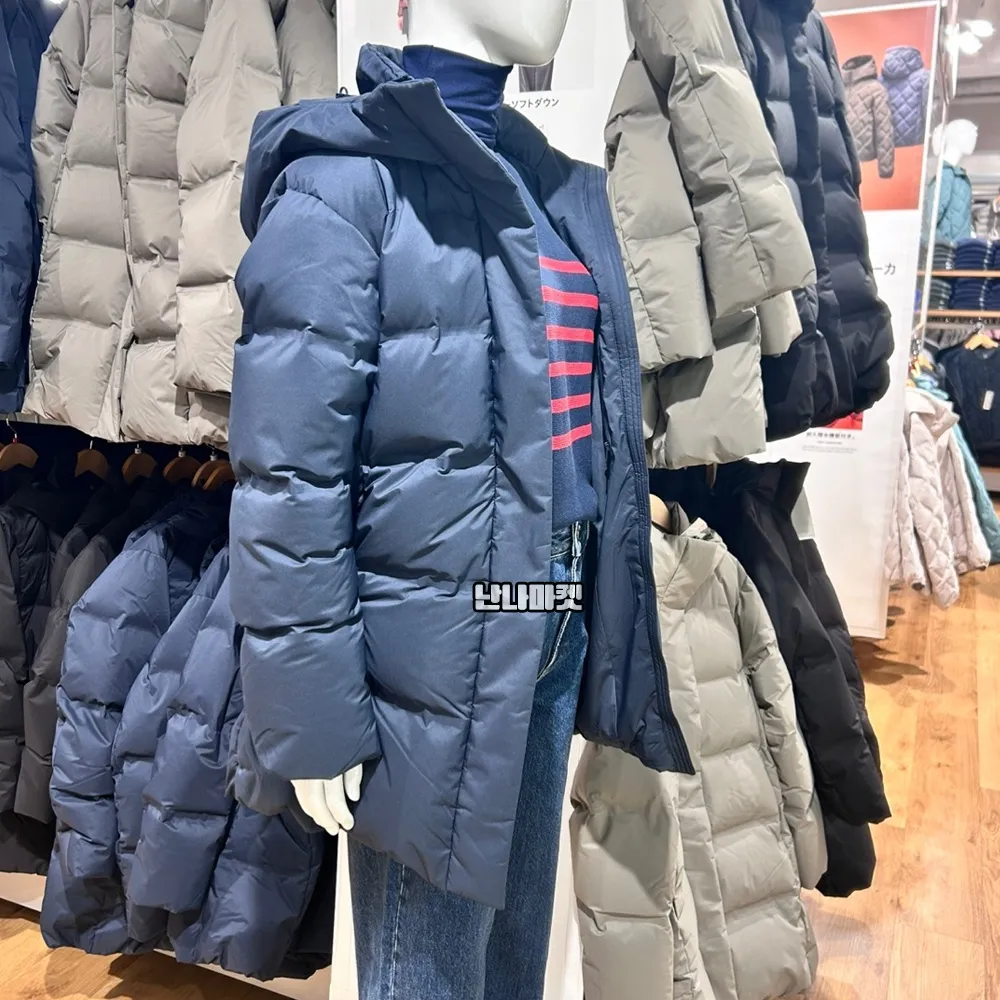 유니클로 심리스 다운 쇼트 코트 481137 여성용 3컬러 | 크로켓