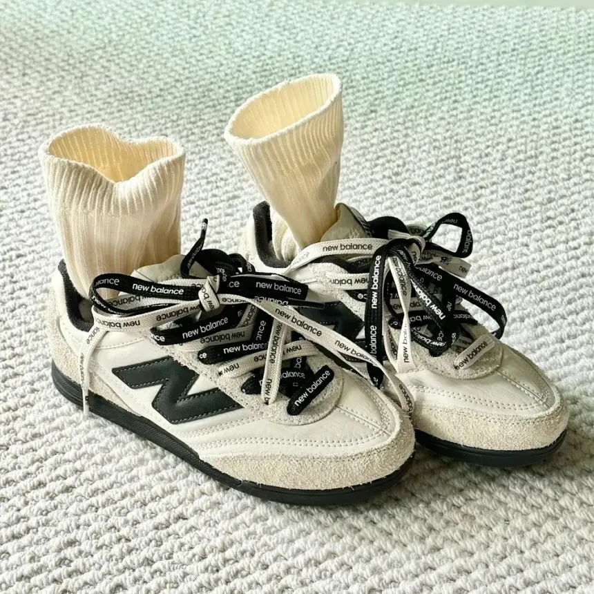 <무료배송> 니코앤드 X 뉴발란스 niko and X new balance NB RC42 크림 블랙 URC42NAL [뉴발 로고 신발끈 포함]