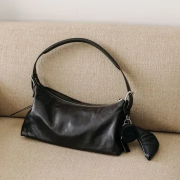 르메르 벨티드 바게트 백 다크 초콜릿 BG0167-LL0108-BR490