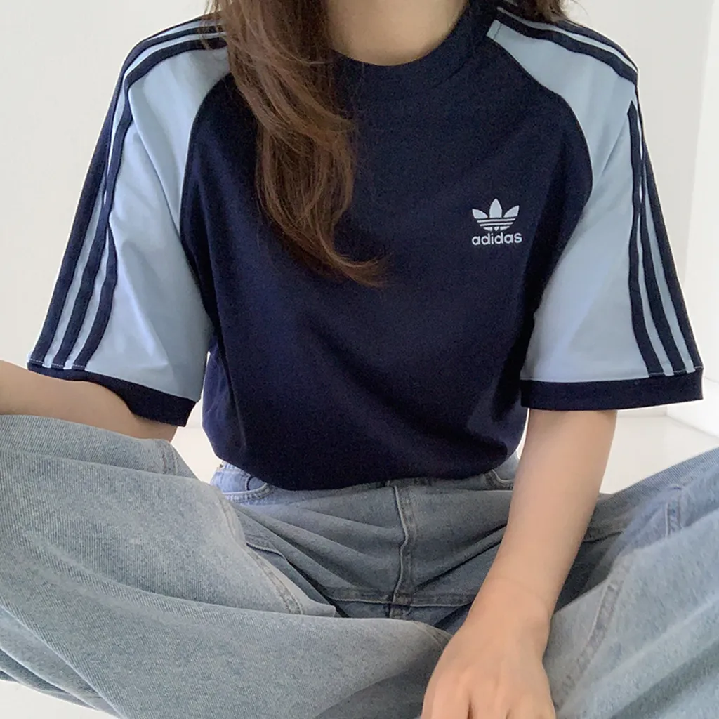 아디다스 남녀공용 오리지널 나그랑 SST 삼선 반팔티 2컬러