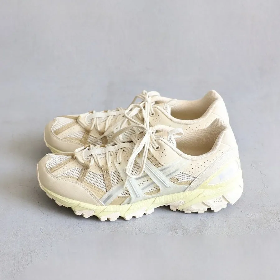 핫딜 무료배송) 아식스 젤 소노마 15-50 바닐라 아이스 공용사이즈 1203A488-250