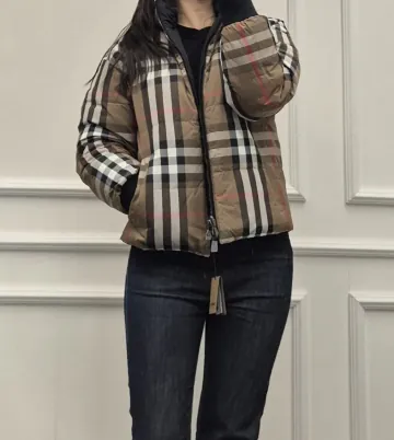 버버리 IVER 아이버 여성 리버시블 덕다운 체크 패딩 2색상 81052131 81052141 80911211