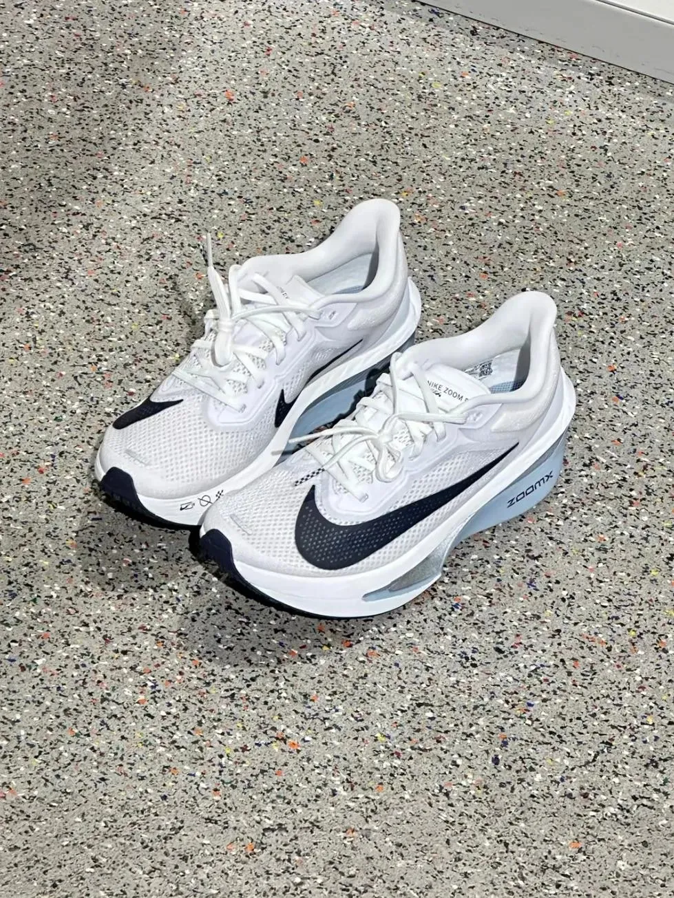 나이키 줌 플라이 6 로드 레이싱 여성화: 크로켓 해외 구매대행으로 정품을 만나다