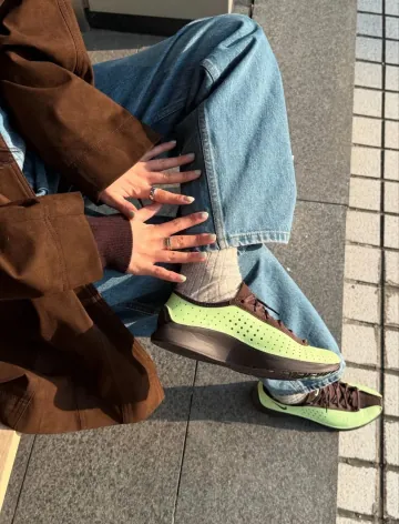 SALE 나이키 우먼스 에어 슈퍼플라이 랩 그린 앤 바로크 브라운 스니커즈 HJ8082-302