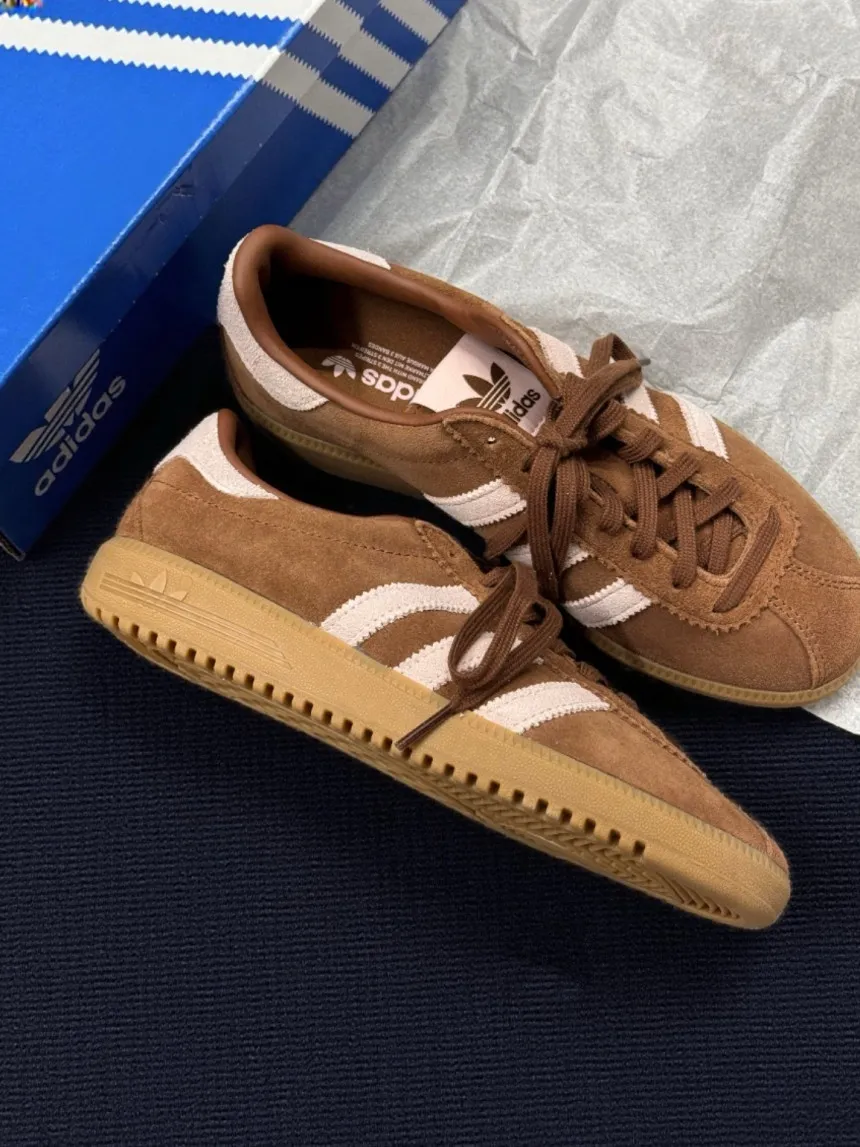 아디다스 버뮤다 운동화 프리러브 브라운 샌디 핑크 JH9088