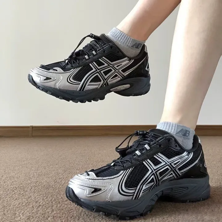 아식스 젤 카하나 TR 실버 블랙 1203A497-001