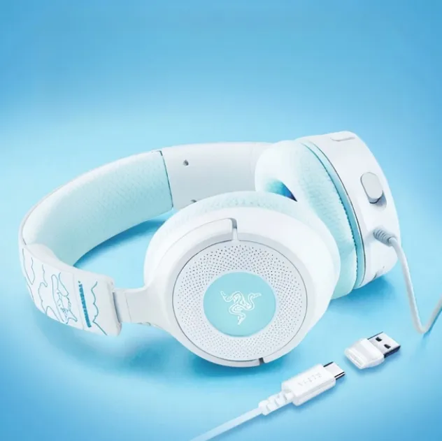 [해외] 레이저 Razer Kraken 시나모롤 산리오 콜라보 유선 게이밍 헤드셋 PC 게임용 헤드폰 마이크 포함 선물용