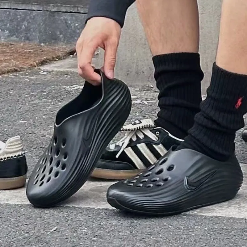 나이키 리액트 X 리주버네이트 슬리퍼 샌들 블랙 HV5060-001