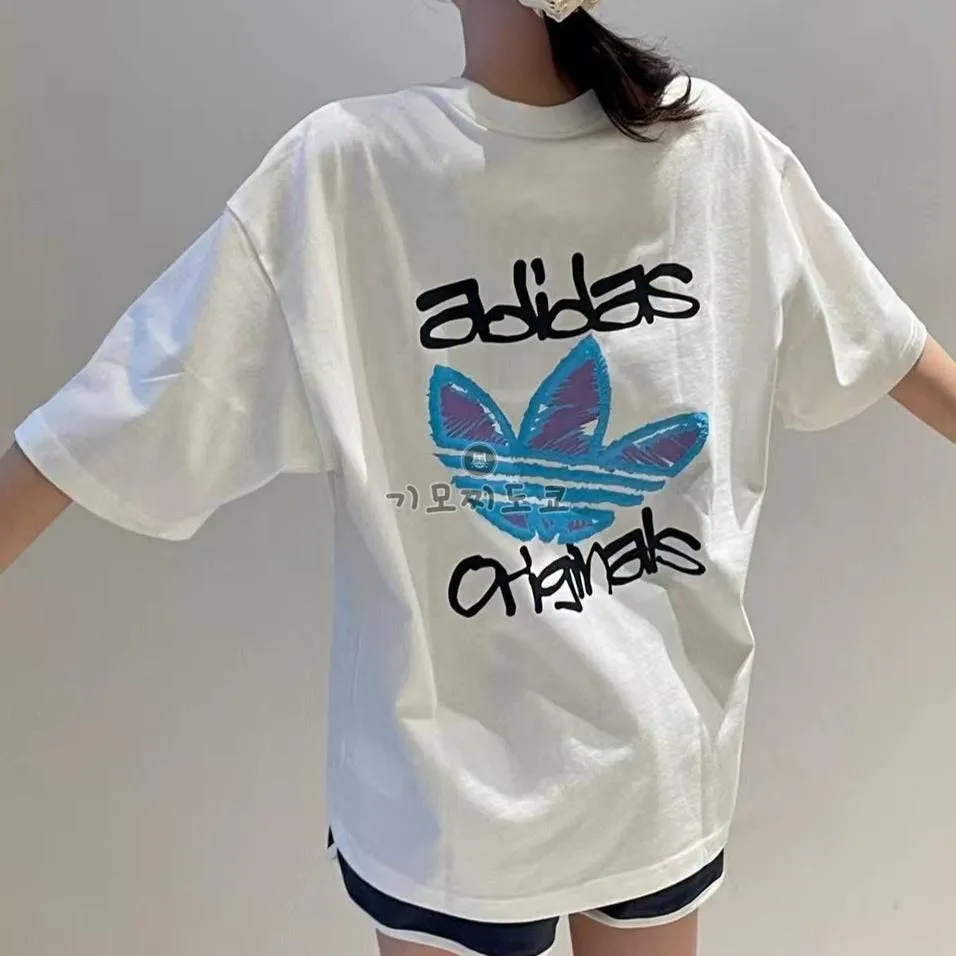 아디다스 오리지널 트레포일 빅로고 그래픽 반팔 티셔츠 화이트 KE5793