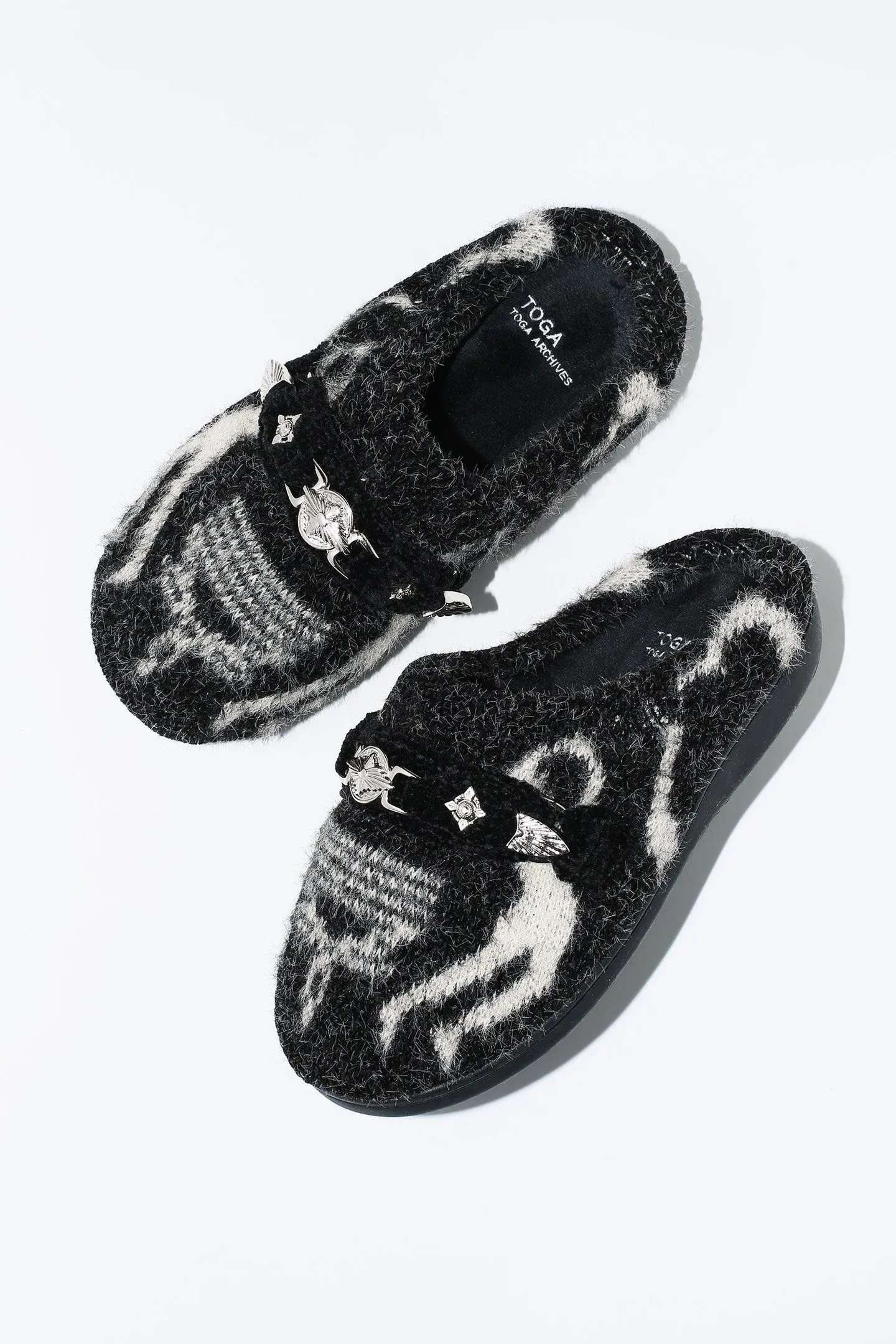 TOGA VIRILIS 토가 비릴리스 니트 슬립온 Knit slip-on TOGA SUBU TC252-AJ601 | Croket