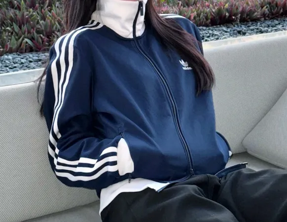 아디다스 아디컬러 클래식 베켄바우어 트랙탑 저지 나이트 인디고 IP0418