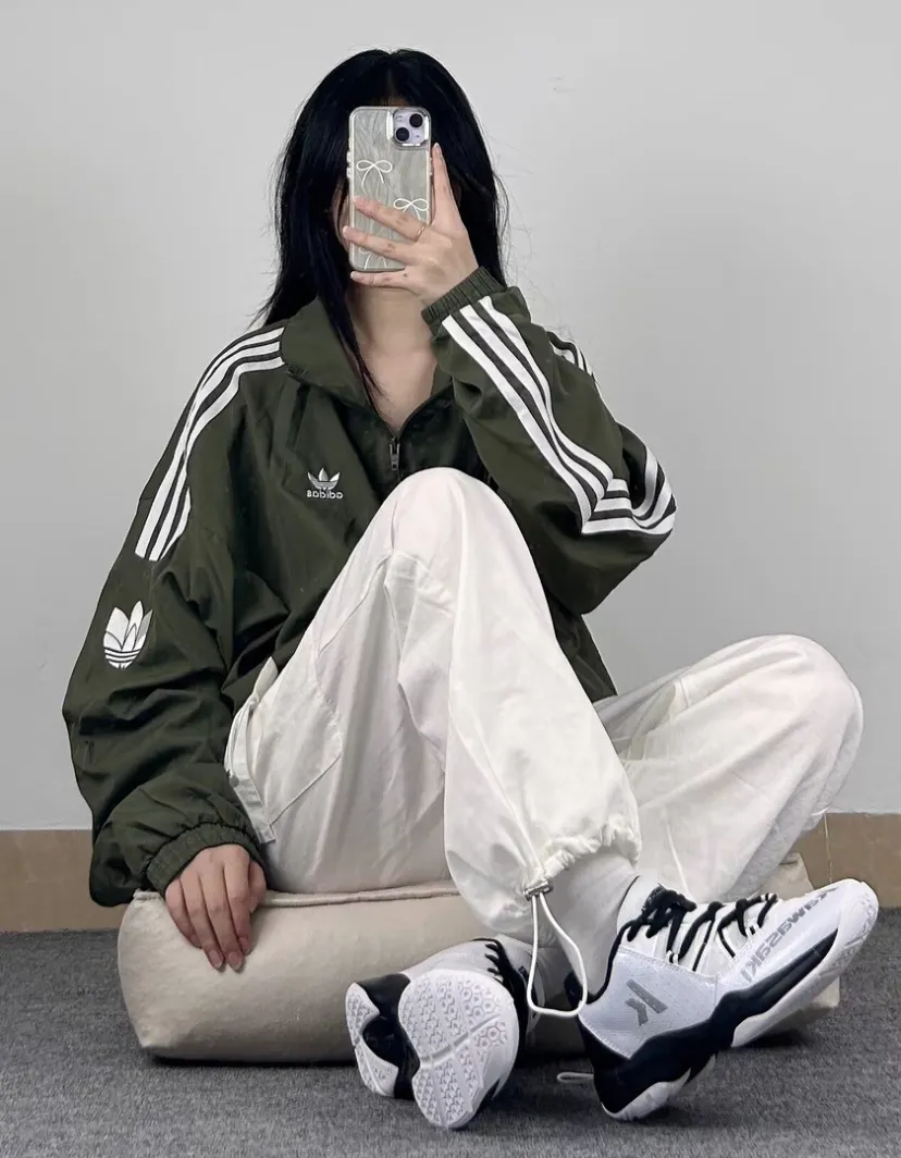 아디다스 오리지널 트레포일 3S 바람막이 집업 자켓 올리브 그린 JI7534