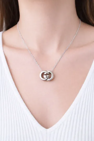 구찌 GG 인터로킹 마그네틱 목걸이 837167 I4601 0926