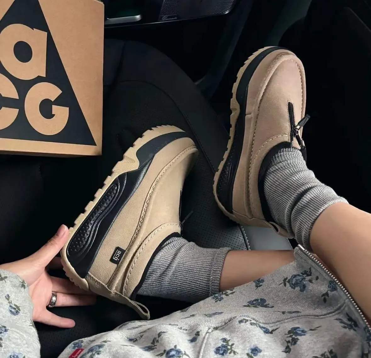 나이키 ACG 이지 카키 앤 블랙 FV4317-200 여성 사이즈