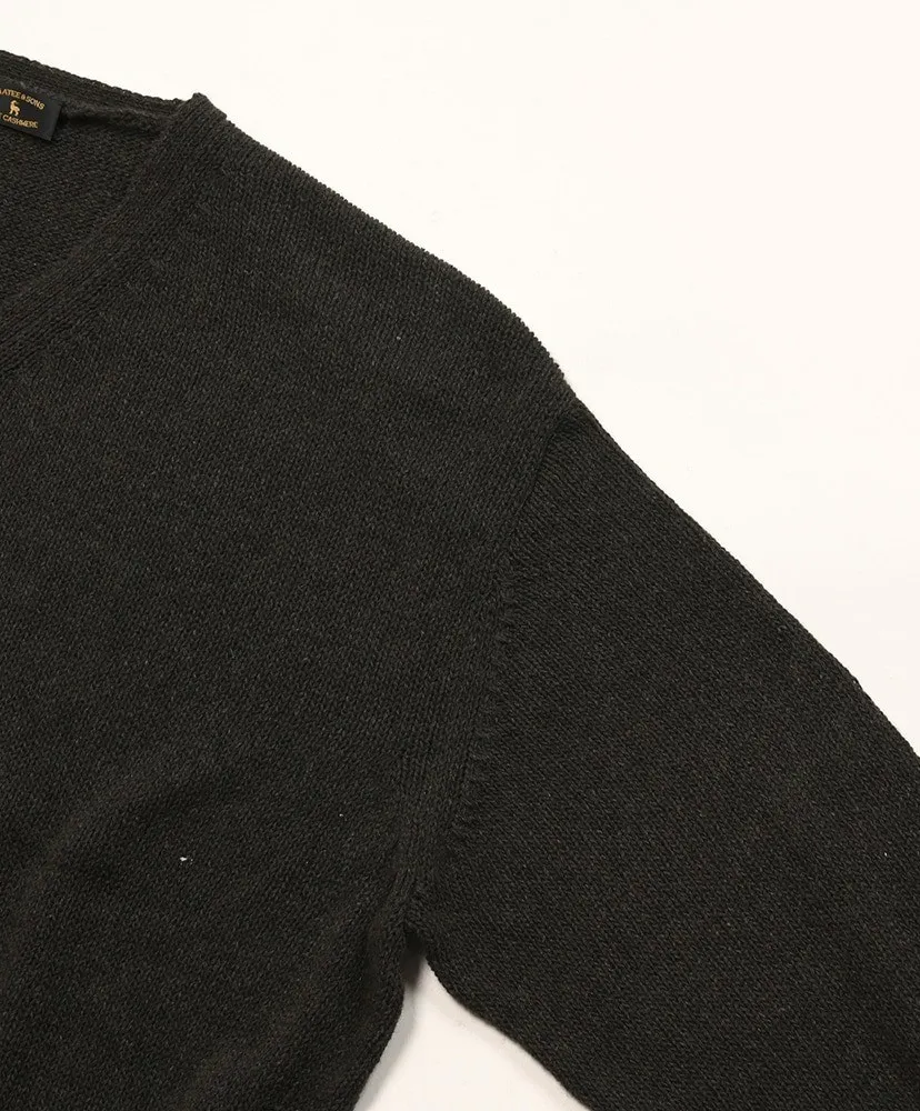 MAATEE CA/G/S LOOSE V SWEATER DEEPKHAKI Black Relaxed V Neck