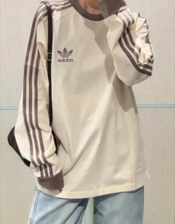 [무료배송]아디다스 아디컬러 클래식 3S  롱슬리브 긴팔 맨투맨 티셔츠 아이보리 JN7022