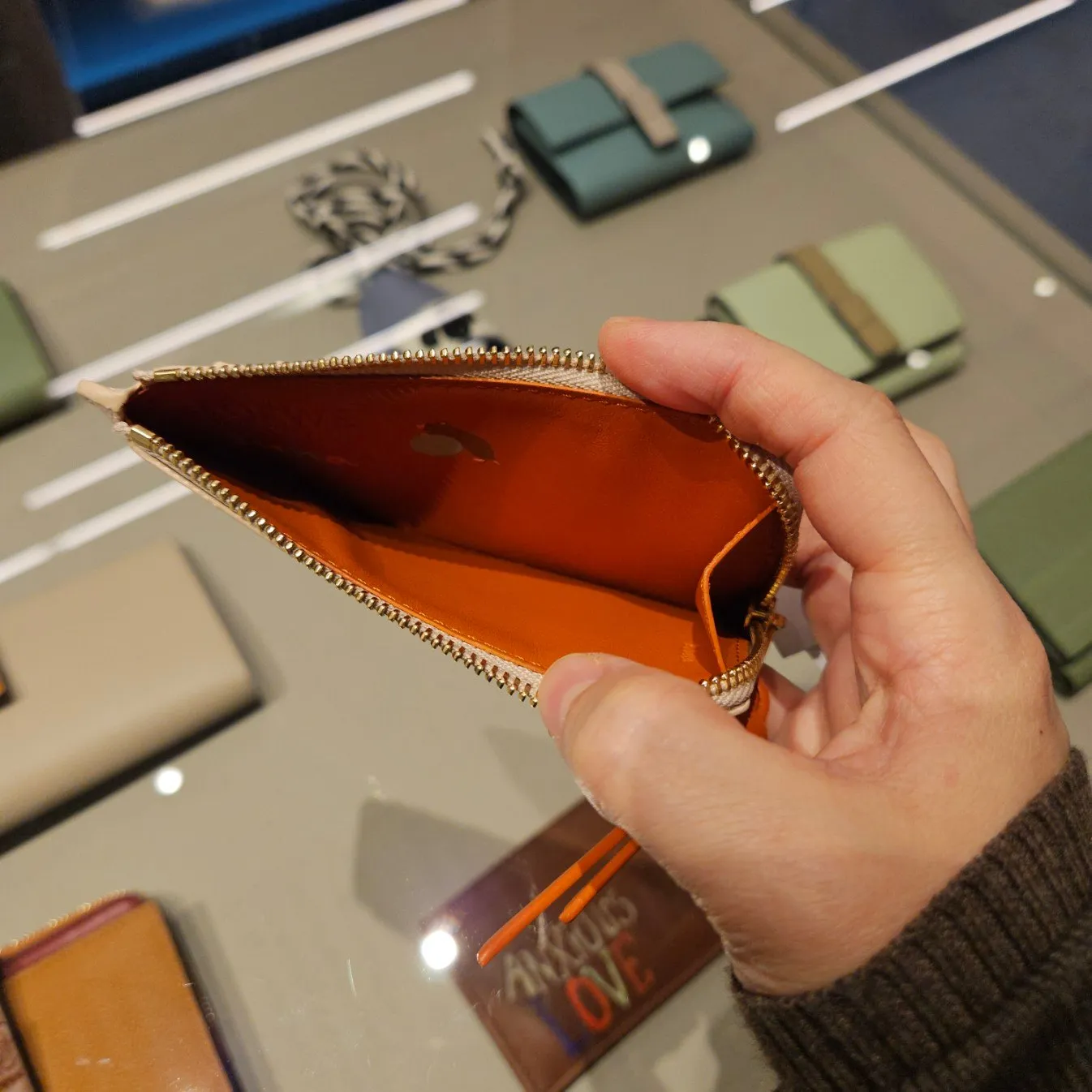 로에베 아나그램 햄스터 코인 카드홀더 지갑 TALC C643Z40X73 | 크로켓