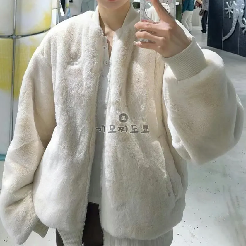 아디다스 오리지널 퍼 봄버 후리스 집업 자켓 화이트 JD3777