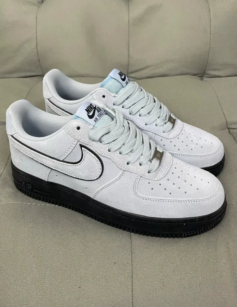 나이키 에어 포스 1 라이트 스모크 그레이 블랙 HQ1966-001